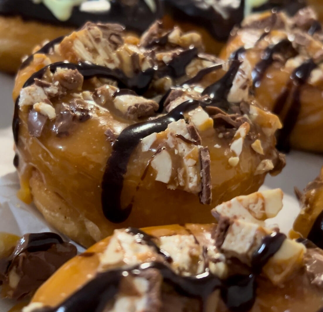 Snickers Donuts